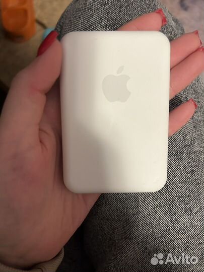 Чехлы для iPhone 11