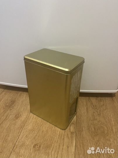 Коробка жестяная из под чая