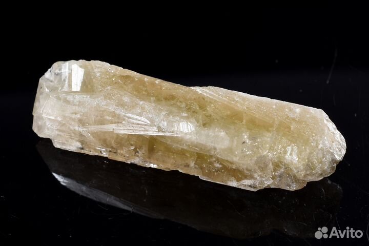 Кристалл. Данбурит. Лот №928