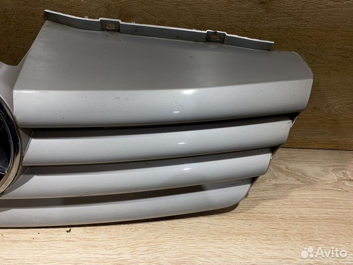 Решетка радиатора Mercedes Benz Vaneo 130411