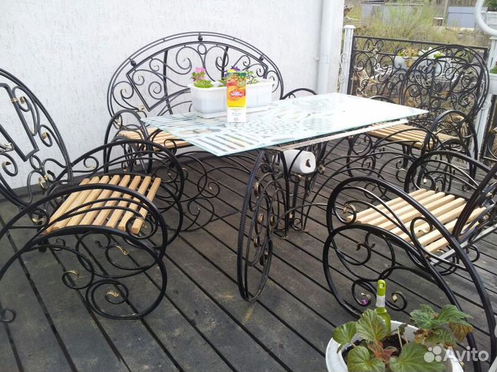 Кованые мебель