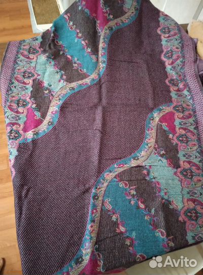 Шарфы платки палантины