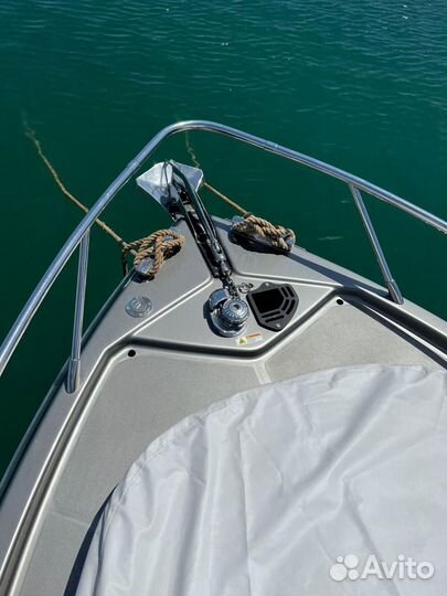 Моторная яхта Е30 Местонахождение Дения