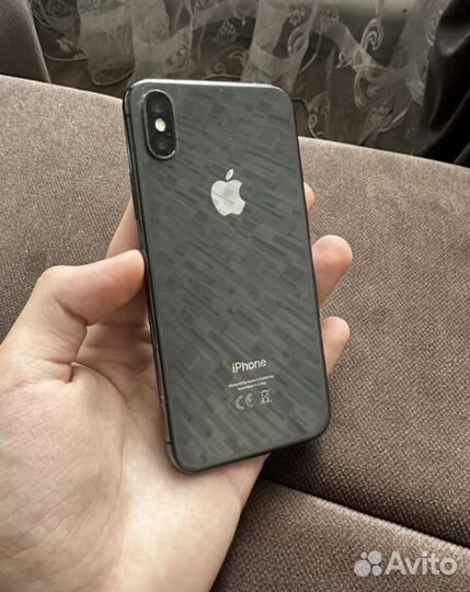 iPhone X, 64 ГБ