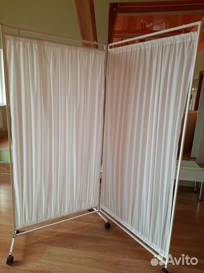 Ширма медицинская