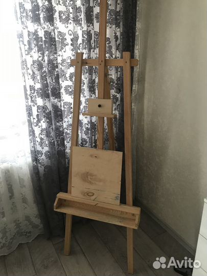 Продам мольберт