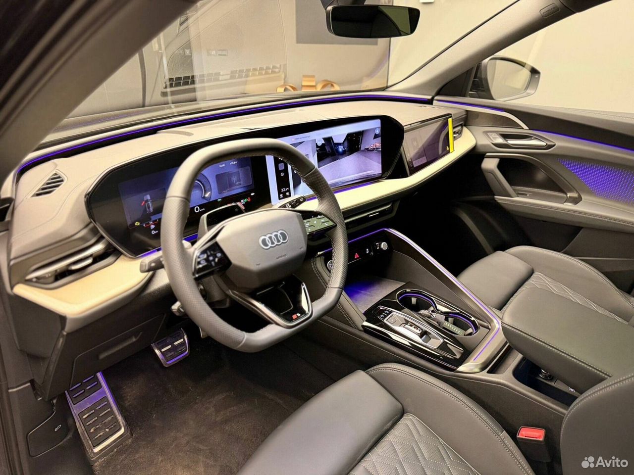 Audi Q5L 2.0 AMT, 2026