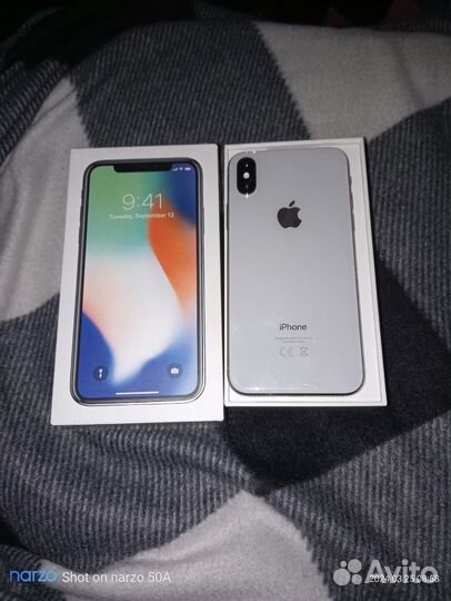 iPhone X, 64 ГБ