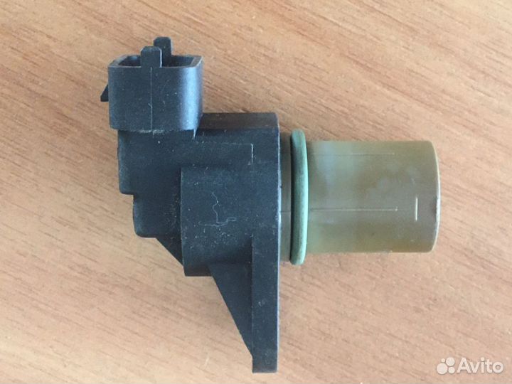 Датчик положения распредвала Mercedes