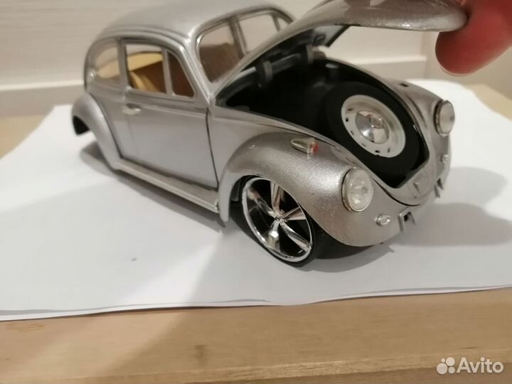 Volkswagen Beetle Kafer 1:18