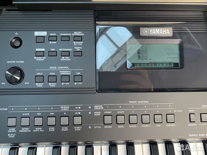 Синтезатор Yamaha PSR-E463