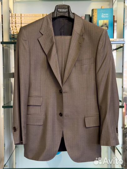 Patrick Hellmann Костюм