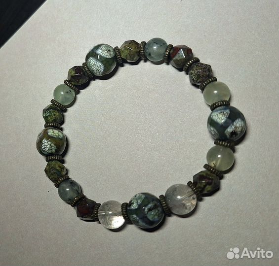 Браслет (агат, яшма, пренит)