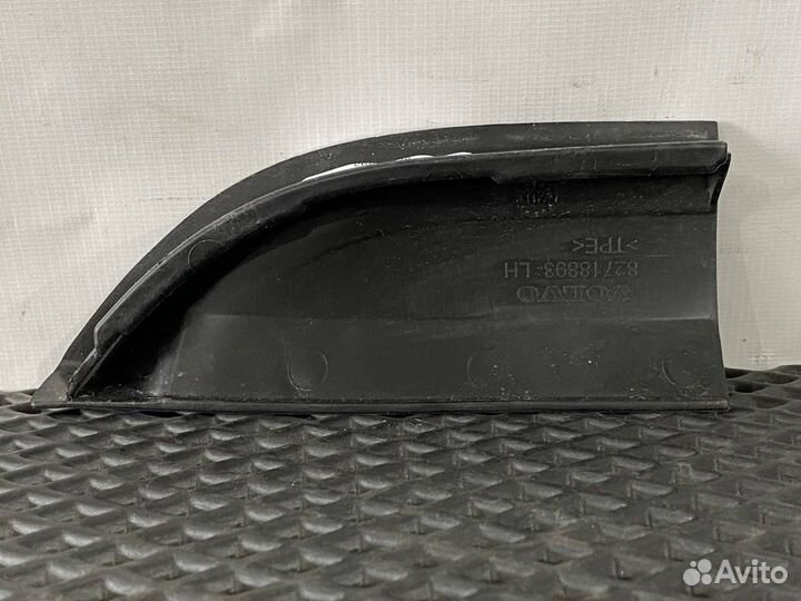 Резинка спойлера Volvo FH4 82718893
