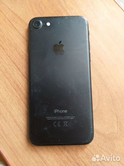 iPhone 7, 32 ГБ