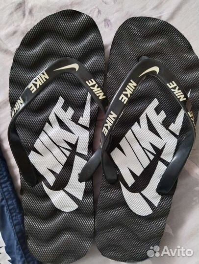 Шорты и шлепки