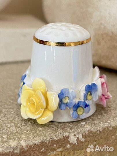 Наперсток коллекционный фарфор