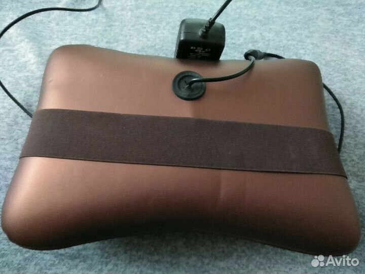 Массажная подушка для шеи