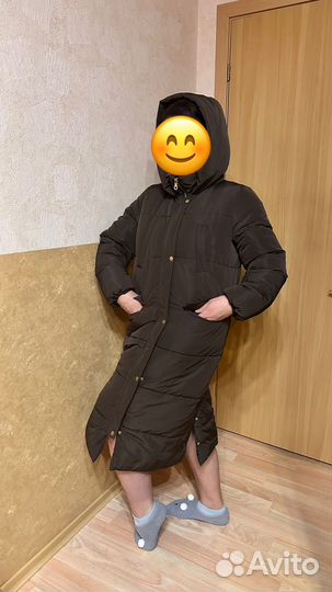 Пуховик женский длинный с капюшоном 48 50