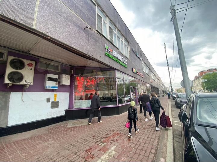 Продам торговое помещение, 140 м²