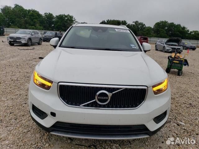 В разборе volvo XC40 2020 год