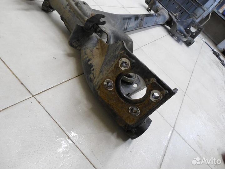 Балка задняя Aveo (T300) 2011