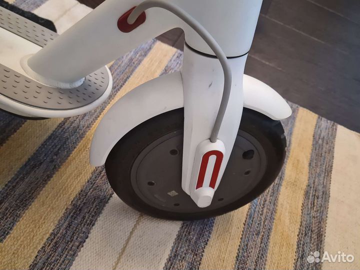 Электросамокат xiaomi m365