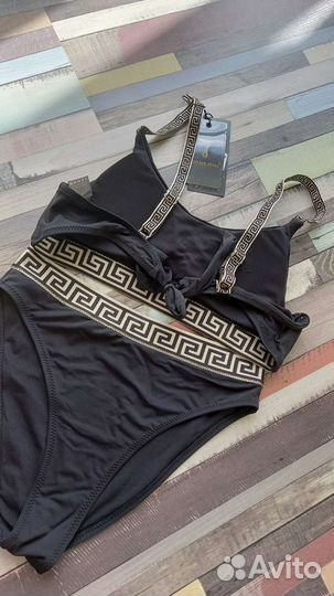 Купальник женский 42 44 новый