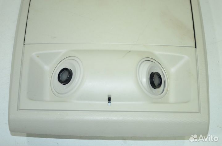 Плафон освещения салона Dodge Grand Caravan RT