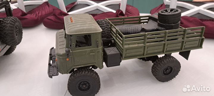 Радиоуправляемая модель WPL газ 66