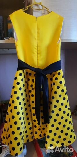 Нарядное платье