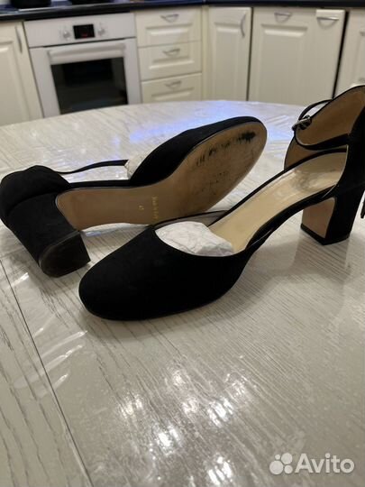 Туфли на каблуке 41