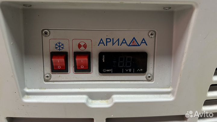 Холодильник витрина шкаф