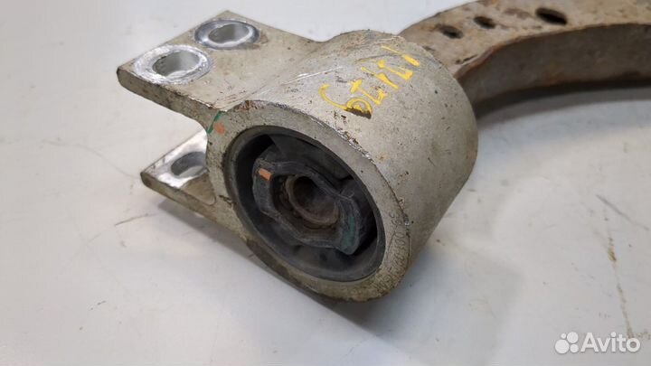 Рычаг подвески правый передний Chevrolet Cruze 2015