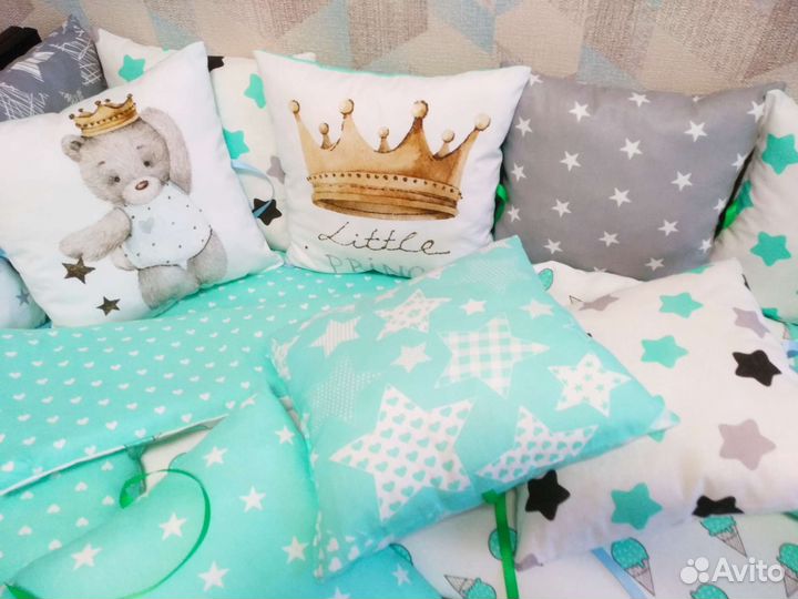Комплект в детскую кроватку