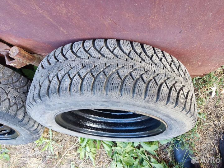 Nordman Nordman 4 185/65 R15 и 185/65 R15