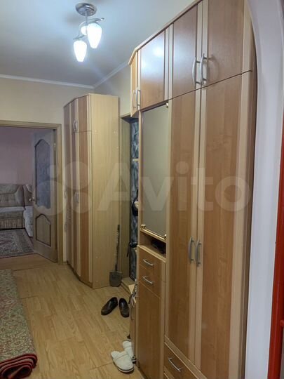 2-к. квартира, 52 м², 8/10 эт.