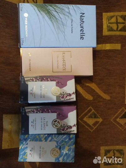 Парфюмерная вода ив роше