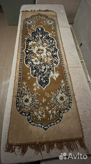 Ковер на кресло