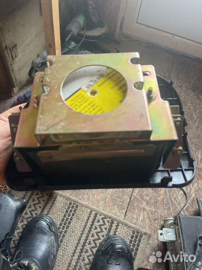 Подушка безопасности в торпеду lifan smily