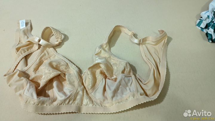Бюстгальтер новый 2 шт. Размер 115С