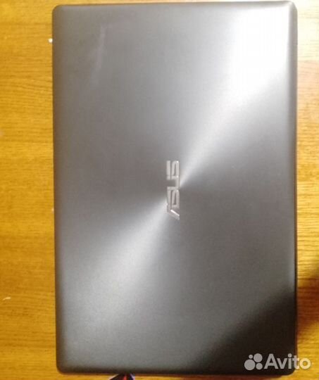 Ноутбук asus