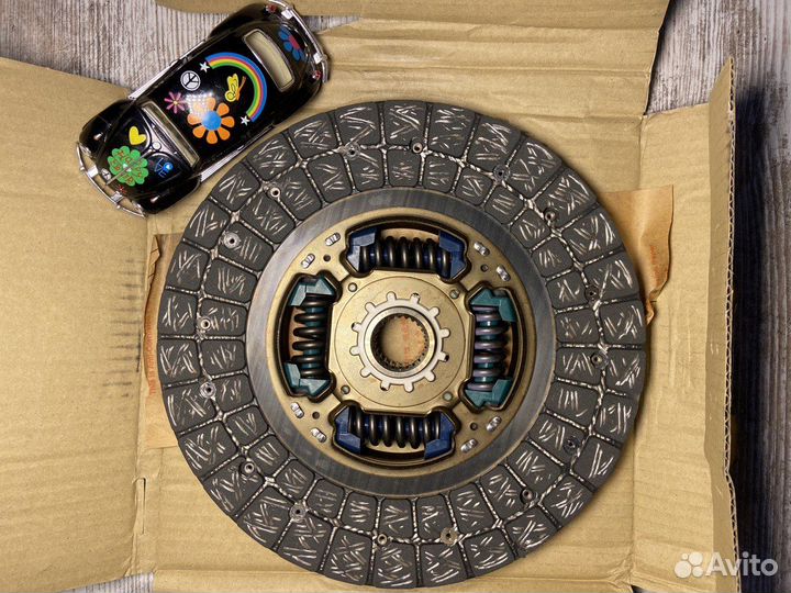 Диск сцепления Toyota Rav 4