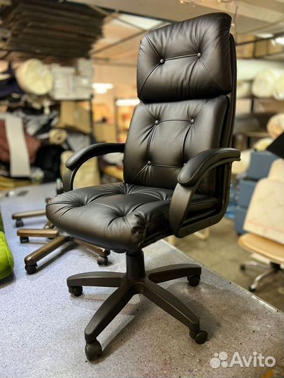 Компьютерное кресло