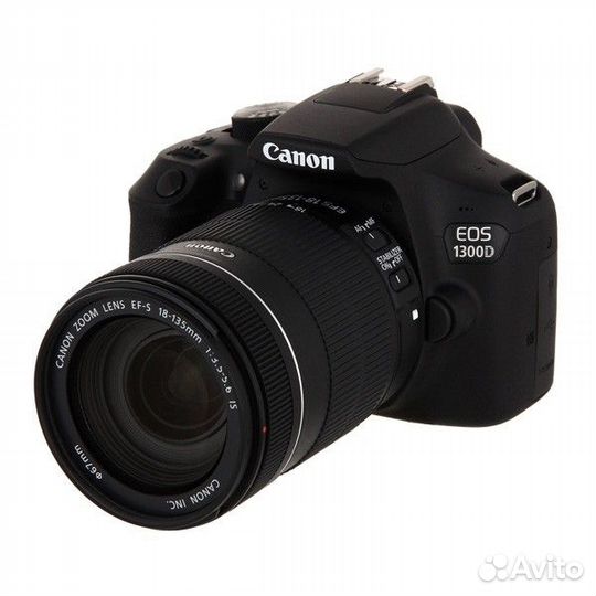 Canon EOS 1300D kit 18-135 IS новый
