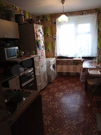 3-к. квартира, 63 м², 1/1 эт.