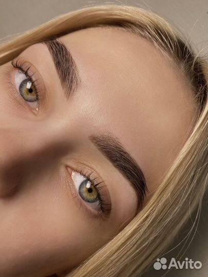 Мастер бровист