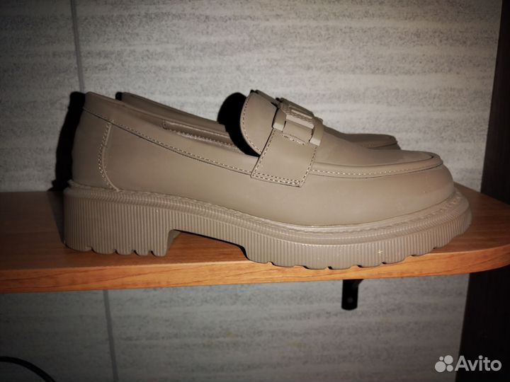 Туфли женские