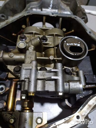 Маслонасос Nissan Qashqai 2008 2.0 л