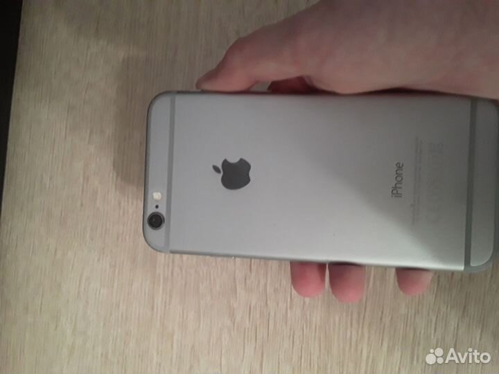 iPhone 6, 32 ГБ